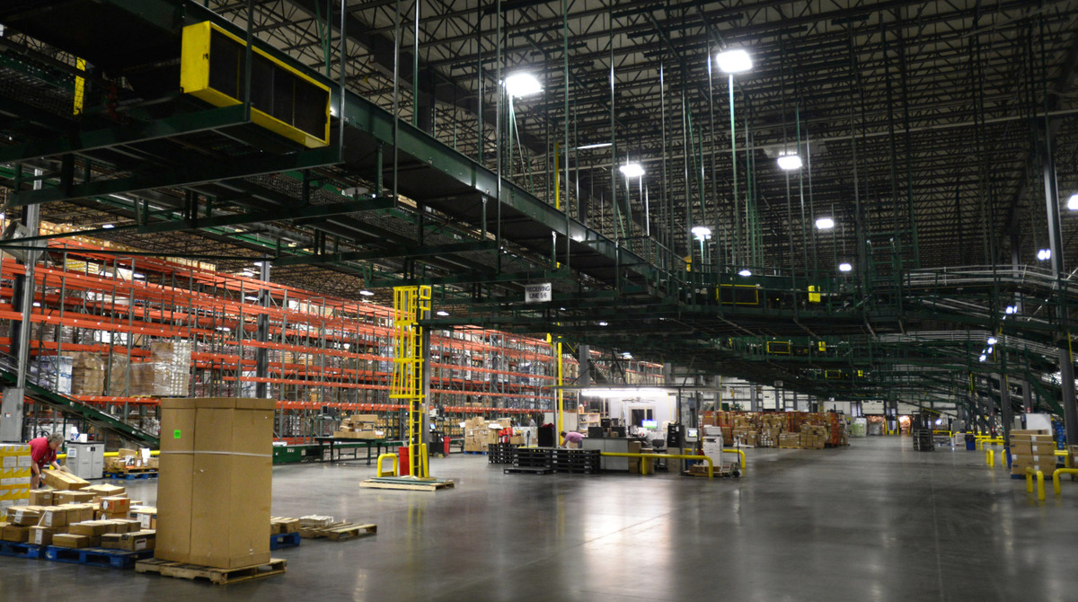 Exploring City of Industry CA Distribution Center: USPS Location